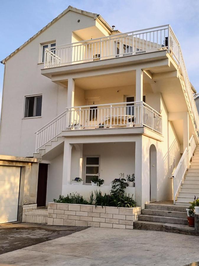 Apartment Marko Корчула Экстерьер фото